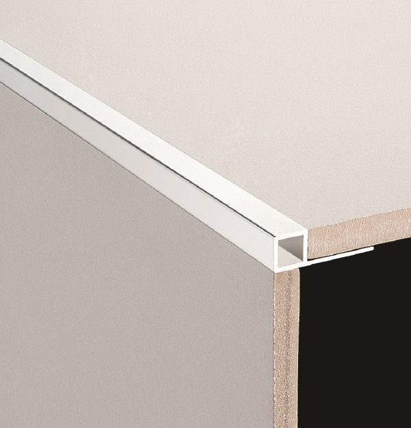 3 Metre Aluminium Square Edge 8mm White